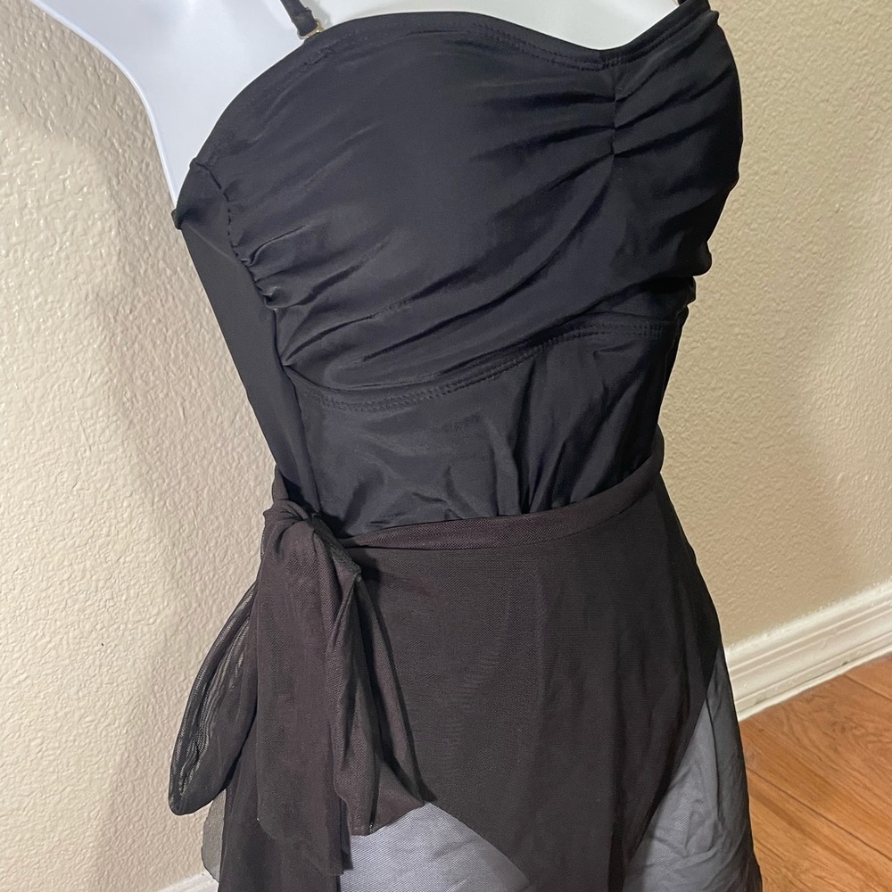 Black padded bra one piece w/ sheer skirt cover up, xs/s